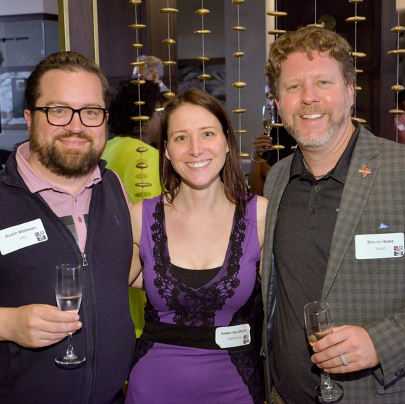 🅴 Purple bodycon stretch dress accented with black lace v-neck and side panels - Picture 4 of 16